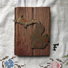 Load image into Gallery viewer, Rusty Metal Michigan Reclaimed Barnwood Plaque