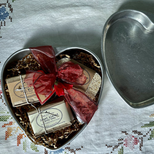 Heart Pan Gift Set: Ready Made Gift Baskets with Vintage Containers