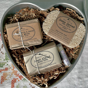 Heart Pan Gift Set: Ready Made Gift Baskets with Vintage Containers